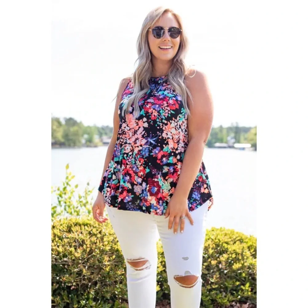 Chic Soul Endearing Heart Tank, Black - XL - Picture 1 of 6